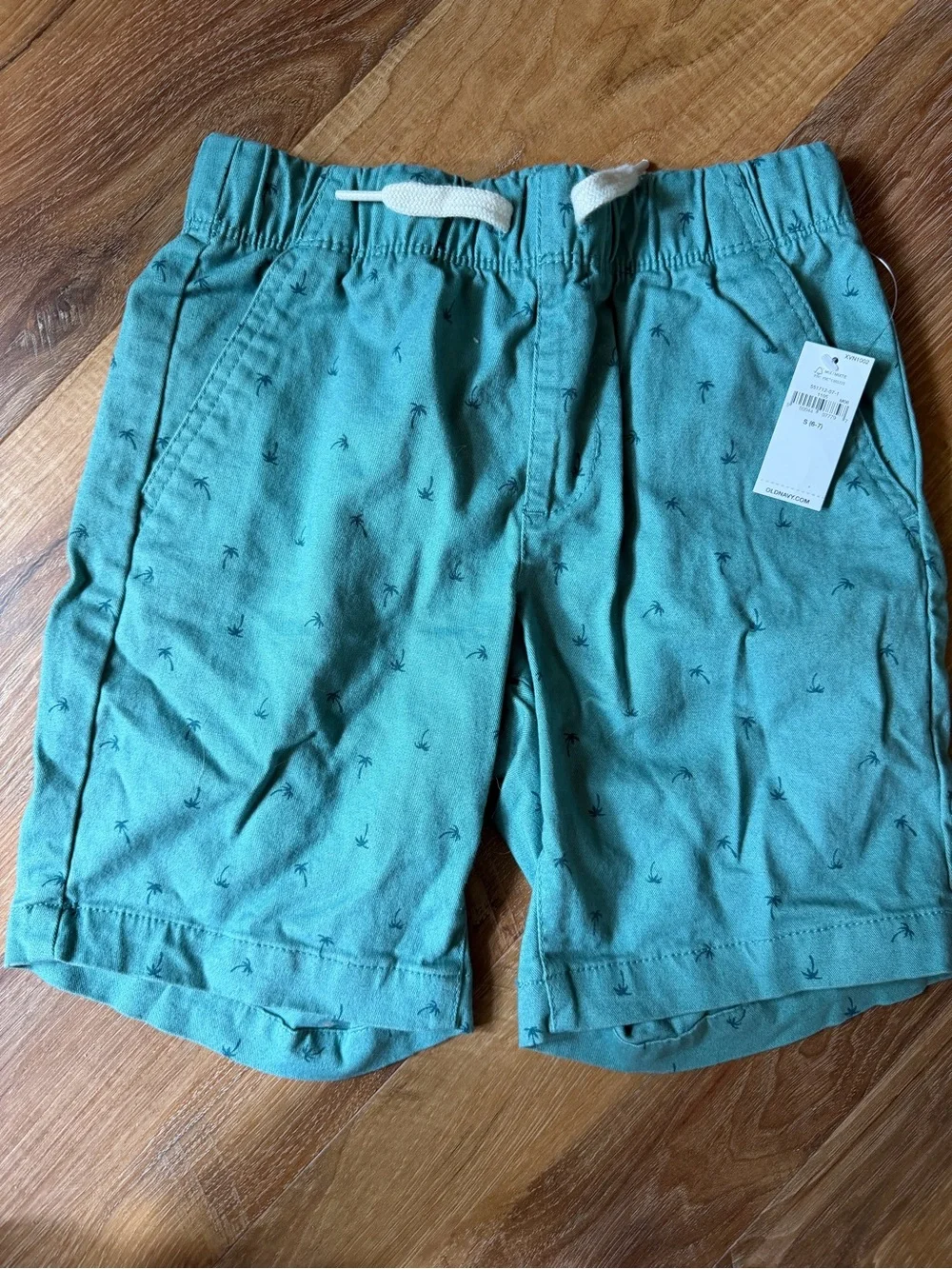 Old Navy Boys' Shorts size 6 - Gray, Teal, Red, Blue